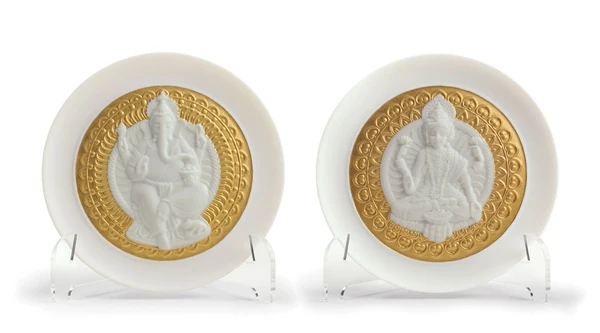 Goddes Lakshmi and Lord Ganesha Decorative Plates Set. Golden Lustre